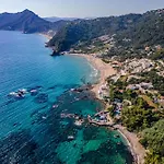 Gaia - A Secret Luxury Hideaway Villa *