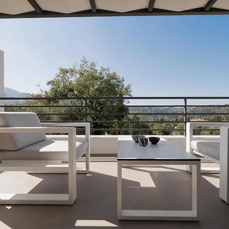 Villa Gaia - A Secret Luxury Hideaway Achílleion