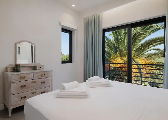 Gaia - A Secret Luxury Hideaway Vila